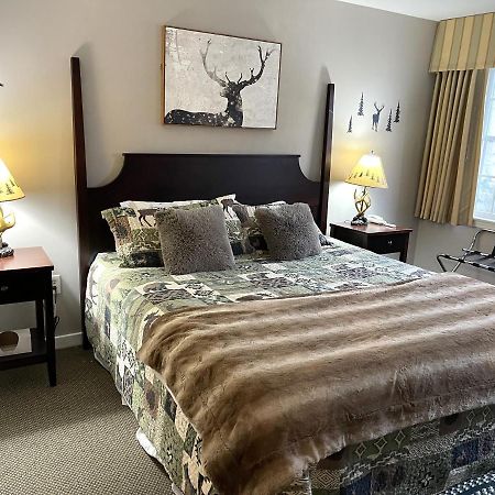 Ski On Off 1Br Suite 1St Flr Sleeps 4 Jiminy Peak Hancock Exteriör bild