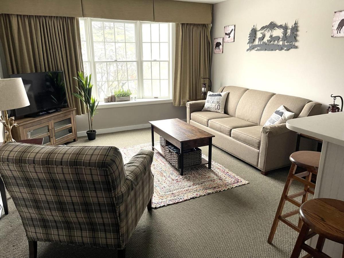 Ski On Off 1Br Suite 1St Flr Sleeps 4 Jiminy Peak Hancock Exteriör bild